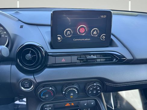 Used 2020 MAZDA MX-5 Miata RF Club w/ Brembo/BBS Recaro Package image 9