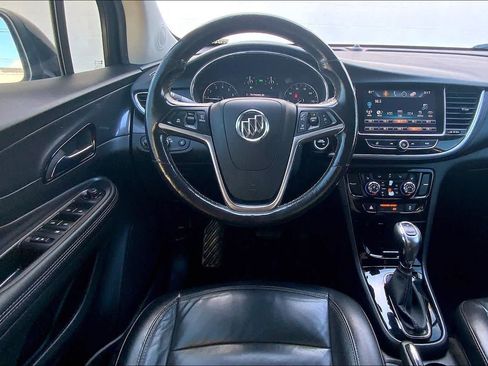 Used 2019 Buick Encore Essence FWD image 14