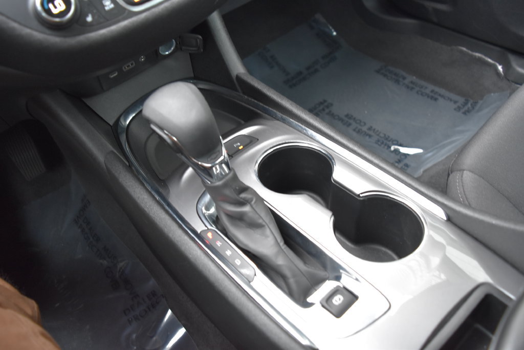 Used 2024 Chevrolet Malibu LT FWD image 15