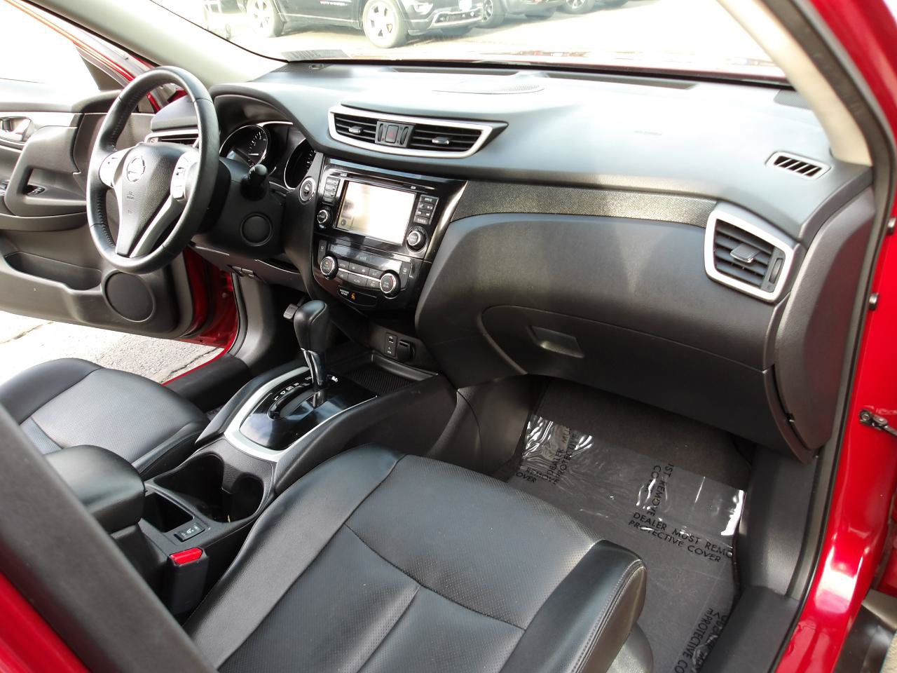 Used 2015 Nissan Rogue SL AWD/4WD image 13