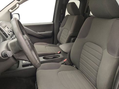 Used 2014 Nissan Frontier S image 17