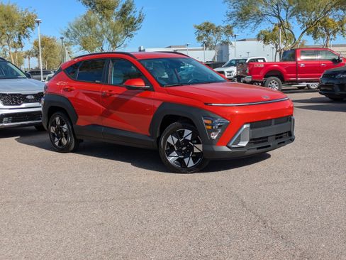 Used 2025 Hyundai Kona SEL image 32
