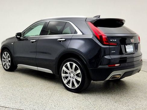 Used 2023 Cadillac XT4 Premium Luxury w/ Cold Weather Package AWD/4WD image 7