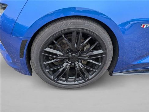 Used 2017 Chevrolet Camaro LT w/ RS Package RWD image 10