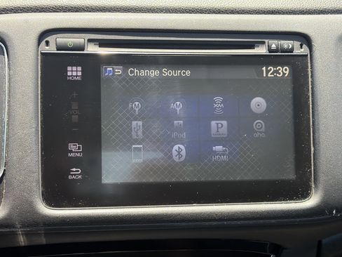 Used 2017 Honda HR-V EX-L image 23