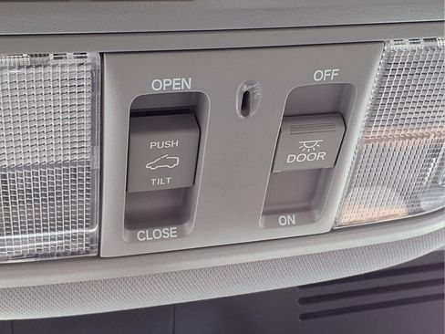 Certified 2020 Honda CR-V Touring image 21