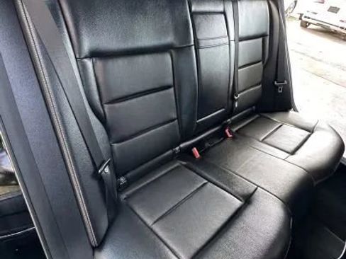 Used 2014 Mercedes-Benz E 350 4MATIC Sedan image 26