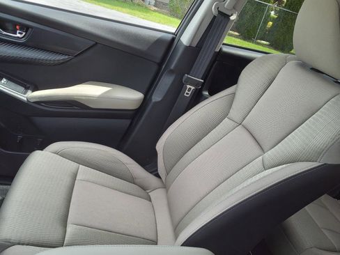 Used 2024 Subaru Ascent Premium w/ Convenience Package image 20