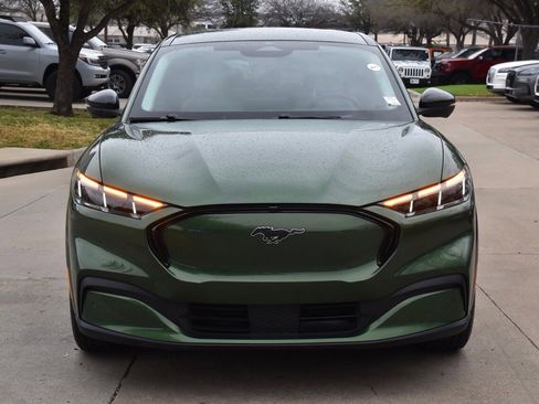 Certified 2025 Ford Mustang Mach-E Premium image 3