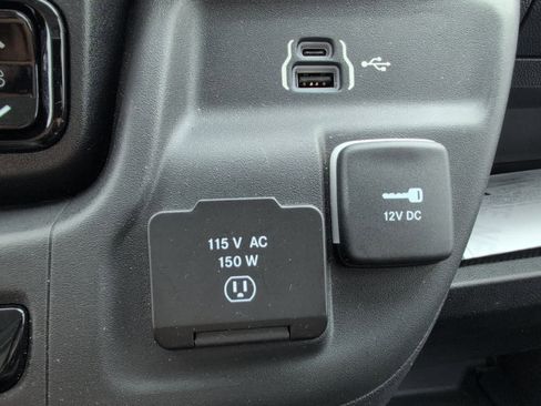 Used 2023 RAM ProMaster 3500 image 23