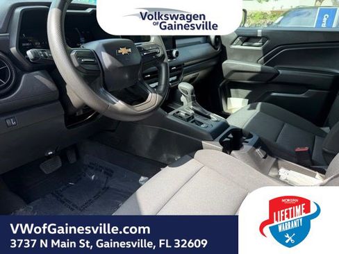 Used 2024 Chevrolet Colorado W/T RWD image 18