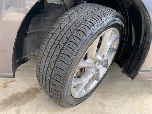 Used 2015 Nissan Sentra SR w/ Protection Package image 11