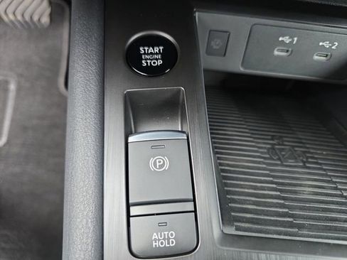 New 2026 Nissan Kicks SV FWD image 30