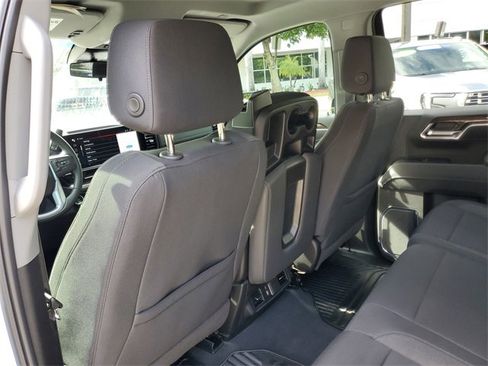 Certified 2025 GMC Sierra 1500 Elevation image 10