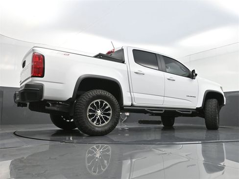 Used 2022 Chevrolet Colorado ZR2 image 31
