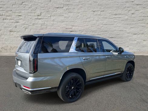New 2026 Cadillac Escalade Luxury image 5