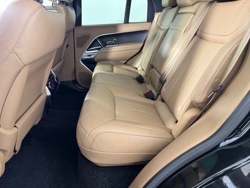 Used 2024 Land Rover Range Rover SE AWD/4WD image 31