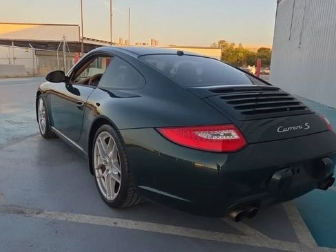 Used 2009 Porsche 911 Carrera S RWD image 2