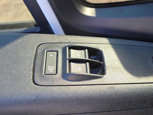 Used 2023 RAM ProMaster 2500 FWD image 22