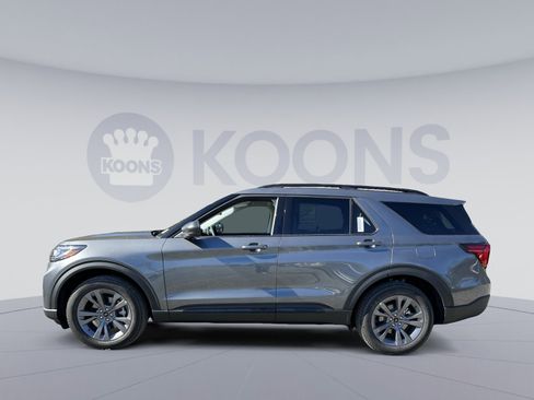 New 2026 Ford Explorer Active w/ Active Comfort Package image 2