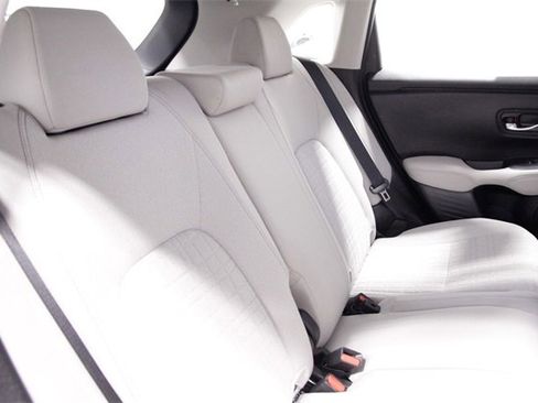 Certified 2023 Honda HR-V LX image 18