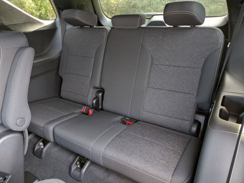 New 2026 Chevrolet Traverse LT image 15