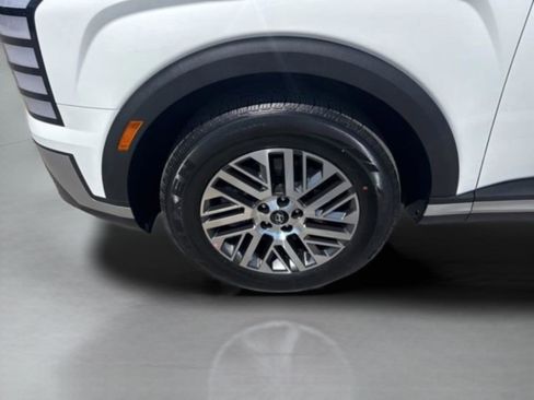 Certified 2026 Hyundai Palisade SEL FWD image 10