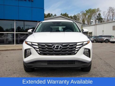 Certified 2024 Hyundai Tucson SE image 3