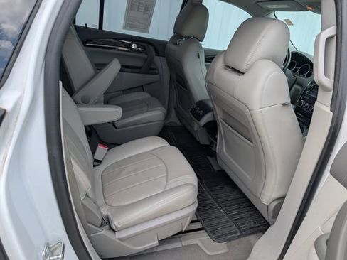 Used 2017 Buick Enclave Leather w/ Enclave Sport Touring Edition FWD image 19