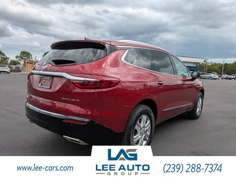 Used 2019 Buick Enclave Essence FWD image 3