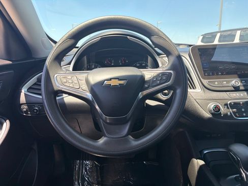 Used 2024 Chevrolet Malibu LT FWD image 21