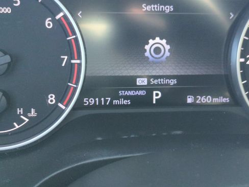 Used 2023 Nissan Rogue SV FWD image 12