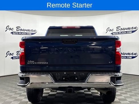 Used 2022 Chevrolet Silverado 2500 LT w/ Convenience Package image 7