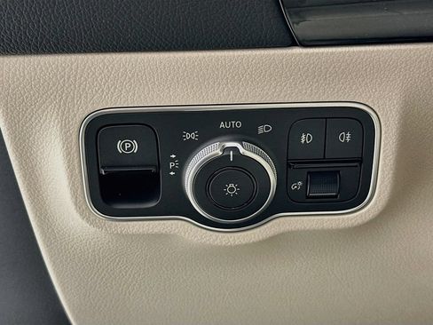 Certified 2026 Mercedes-Benz GLA 250 image 10