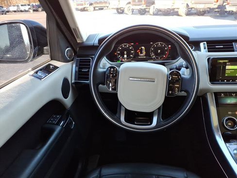 Used 2021 Land Rover Range Rover Sport HSE Silver Edition image 19