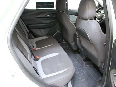 Certified 2026 Chevrolet TrailBlazer LT w/ LT Cold Weather Package FWD image 29