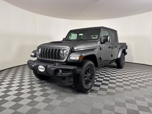 New 2025 Jeep Gladiator Sport image 18