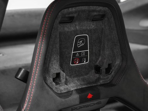 Certified 2026 Porsche 911 GT3 RWD image 41