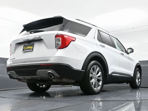 Used 2022 Ford Explorer Limited w/ Equipment Group 301A image 55