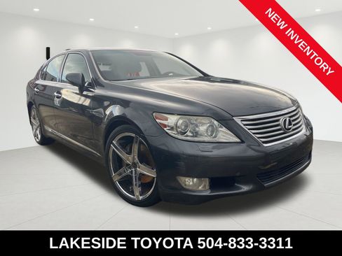 Used 2010 Lexus LS 460 RWD image 5