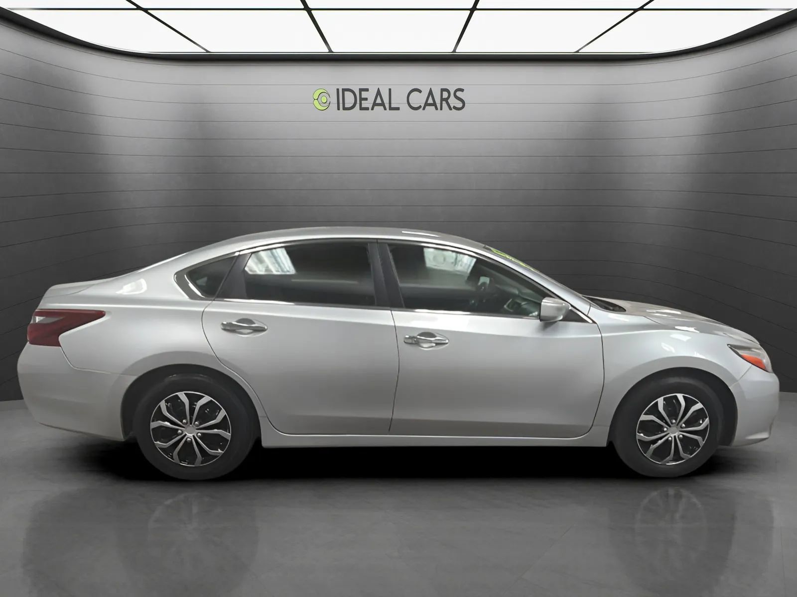 Used 2018 Nissan Altima 2.5 S w/ S Convenience Package FWD image 4