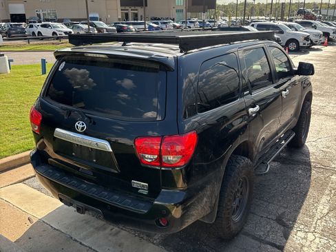 Used 2014 Toyota Sequoia Limited image 3