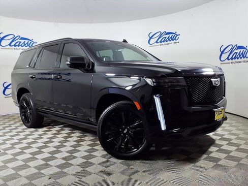 Used 2021 Cadillac Escalade Sport Platinum image 1