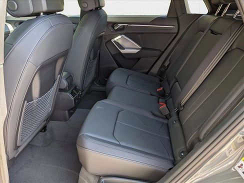 New 2025 Audi Q3 2.0T Premium image 15