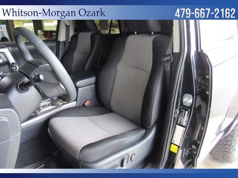 Used 2023 Toyota 4Runner SR5 AWD/4WD image 22