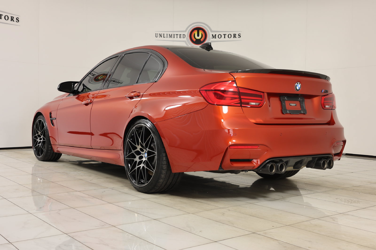 Used 2018 BMW M3 w/ Competition Package RWD image 4