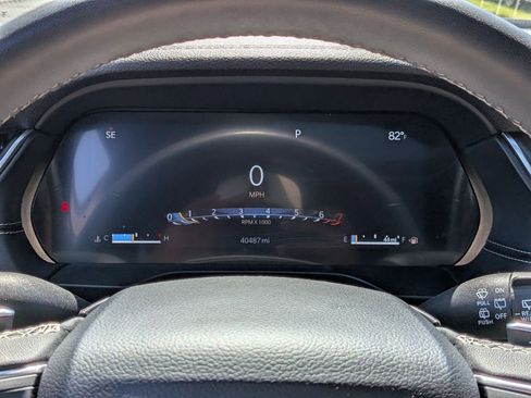 Certified 2024 Jeep Grand Cherokee L Limited w/ Luxury Tech Group II image 14