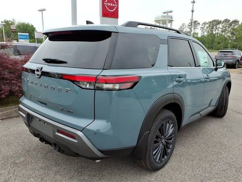New 2026 Nissan Pathfinder SL AWD/4WD image 3
