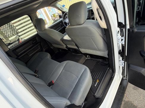 Used 2016 RAM 3500 Tradesman w/ Chrome Appearance Group image 43