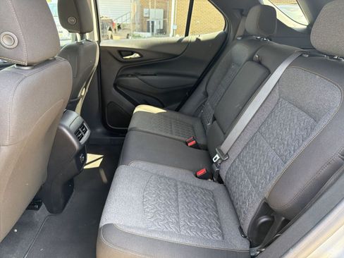Used 2024 Chevrolet Equinox LT AWD/4WD image 22